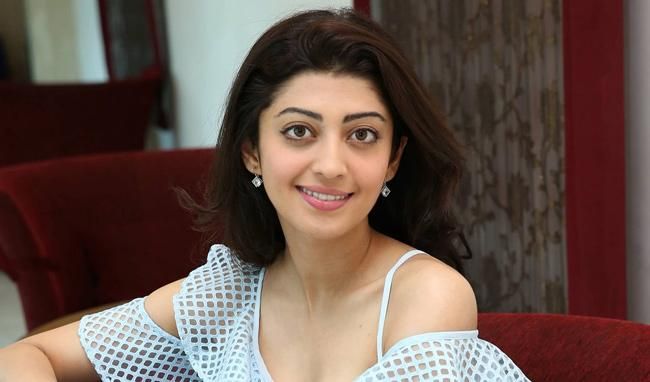 Pranitha Subhash Birthday Wishes Photos