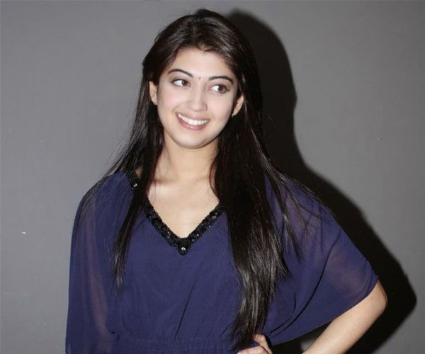 Pranitha Subhash Birthday Wishes Photos