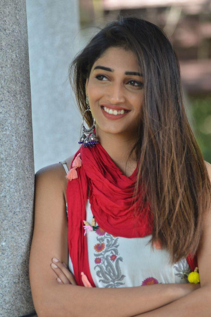 Priya Vadlamani New Stills