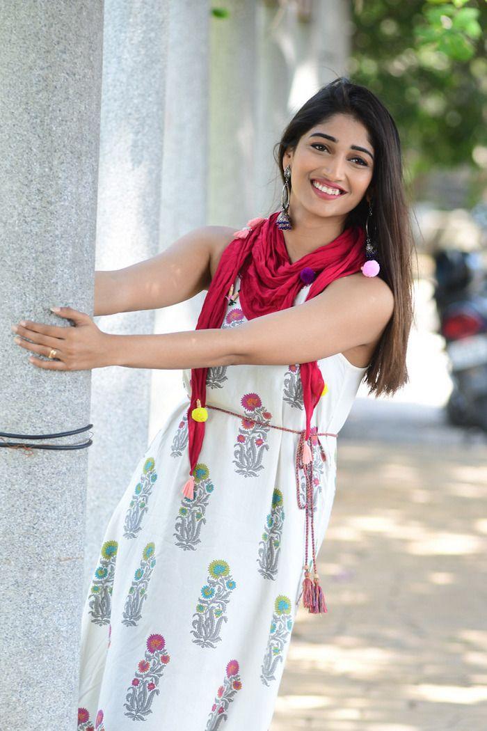 Priya Vadlamani New Stills