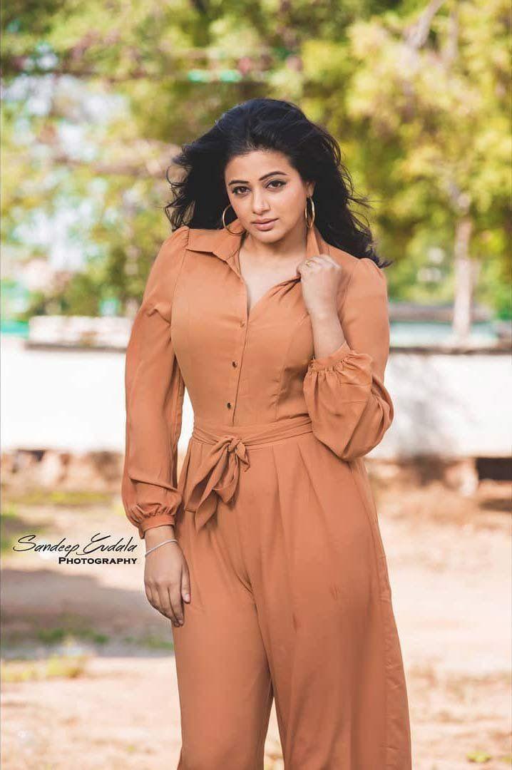 Priyamani Latest Photoshoot Pics