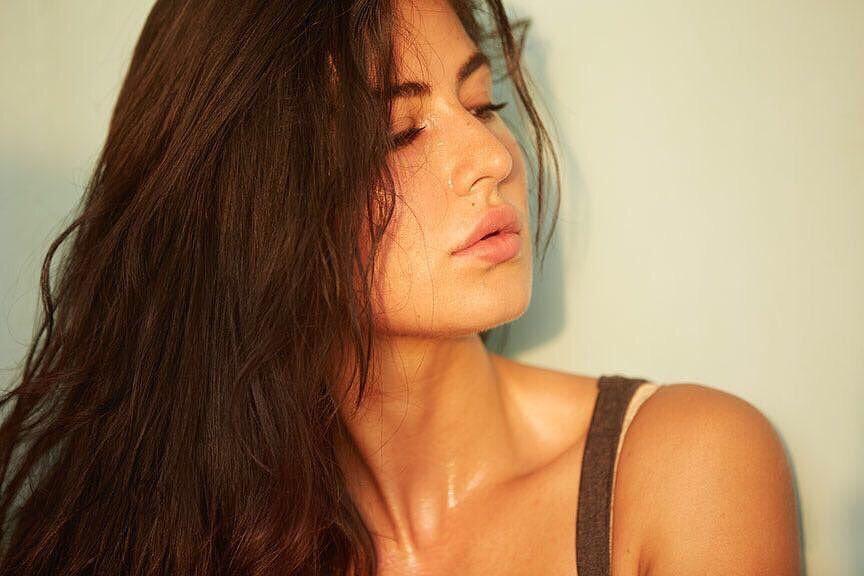 Priyanka Chopra & Katrina Kaif latest Stills