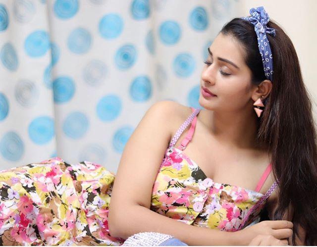 RX100 fame gorgeous Actress Payal Rajput Latest Stills