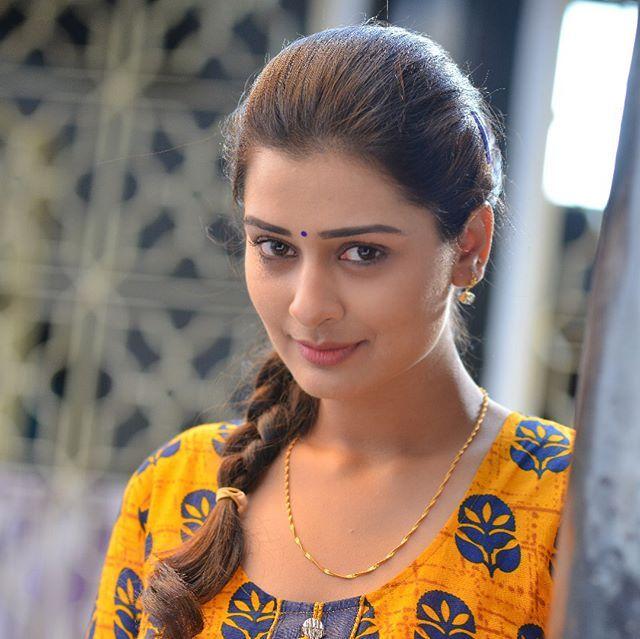 RX100 fame gorgeous Actress Payal Rajput Latest Stills