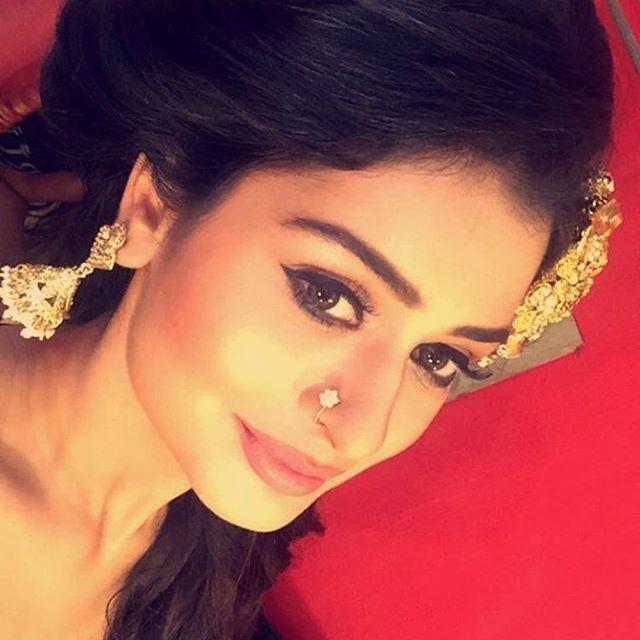 RX100 fame gorgeous Actress Payal Rajput Latest Stills