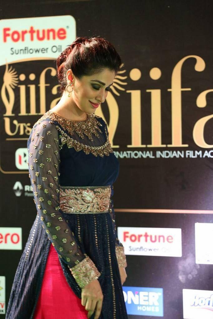 Raai Laxmi Stills At IIFA Awards 2017