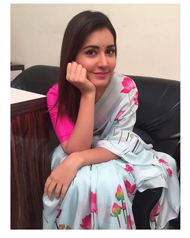 Raashi Khanna Instagram Latest Images