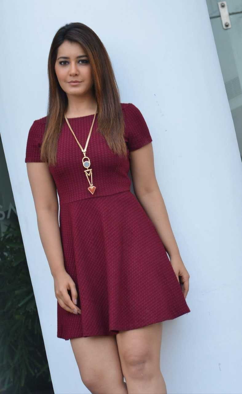 Raashi Khanna Latest Images