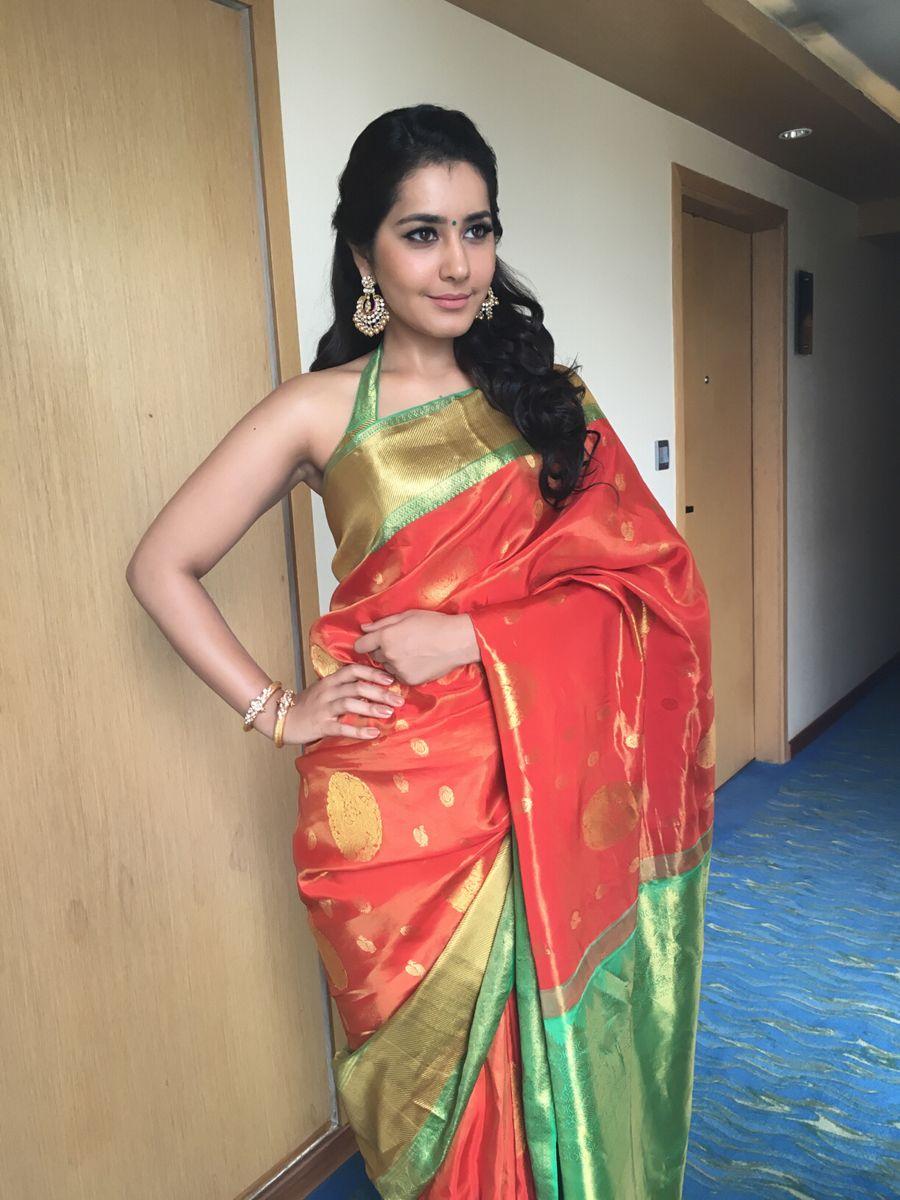 Raashi Khanna Latest Saree Photos