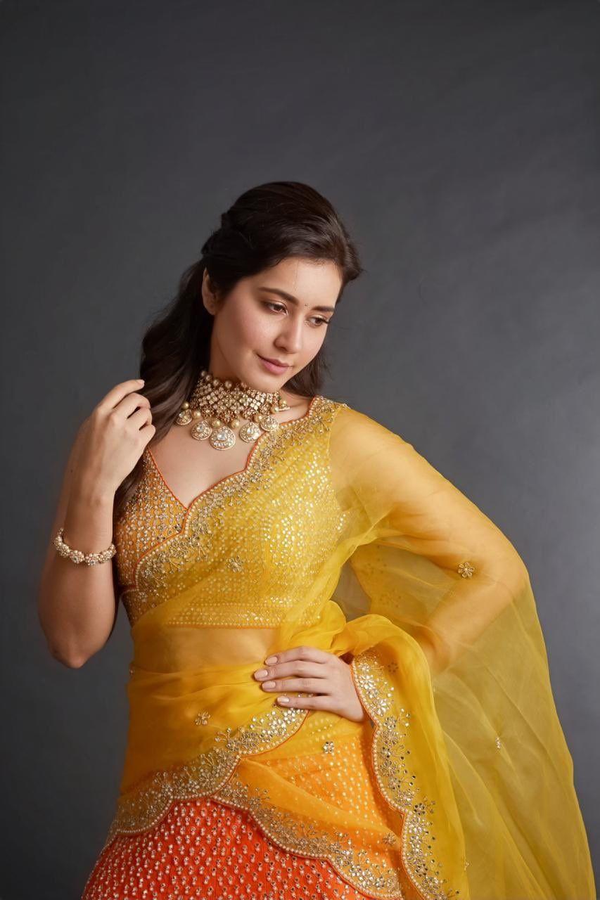 Raashi Khanna Latest