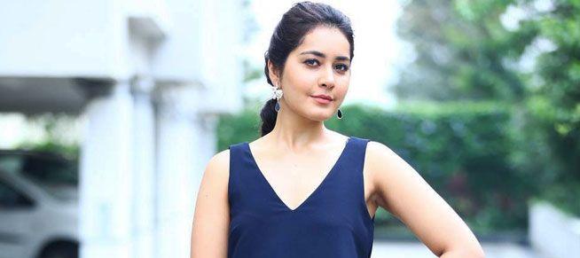 Raashi Khanna New Cute Photos