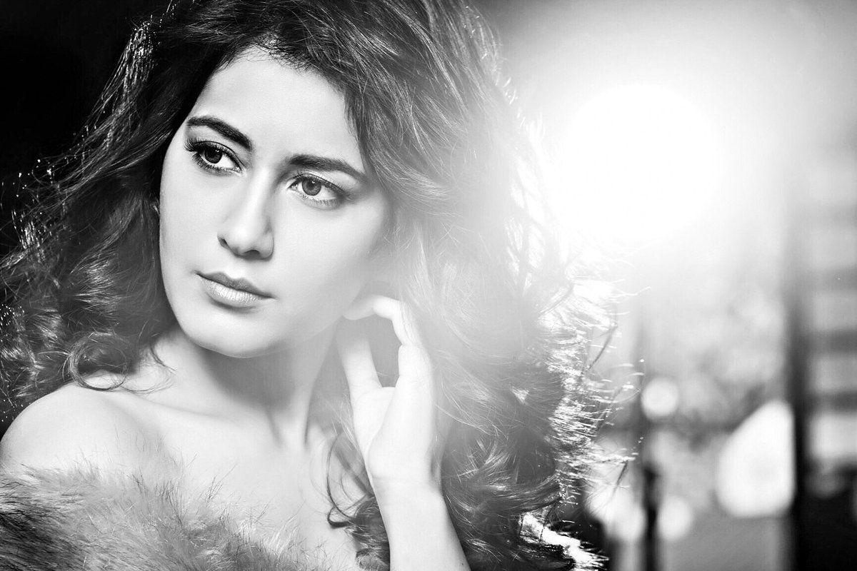 Raashi Khanna looks brilliant in Black & White! Photoshoot Stills