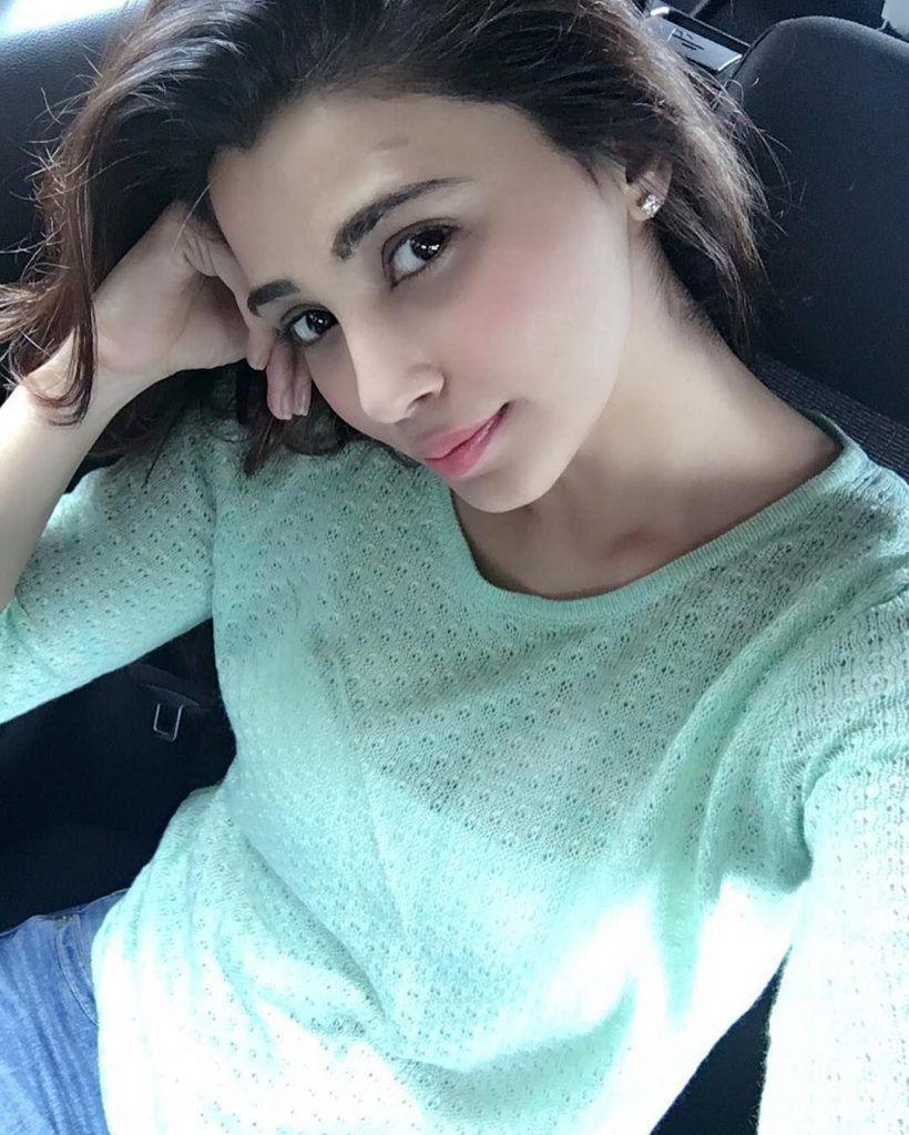 Race 3 actor Daisy Shah Latest Photoshoot Stills