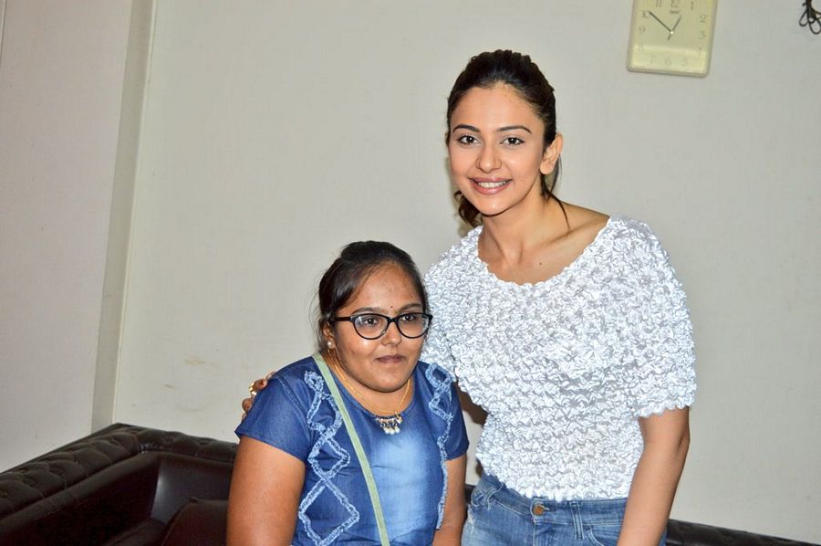 Rakul Preet Singh Birthday Celebrations Photos