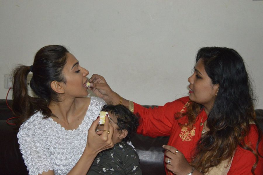 Rakul Preet Singh Birthday Celebrations Photos