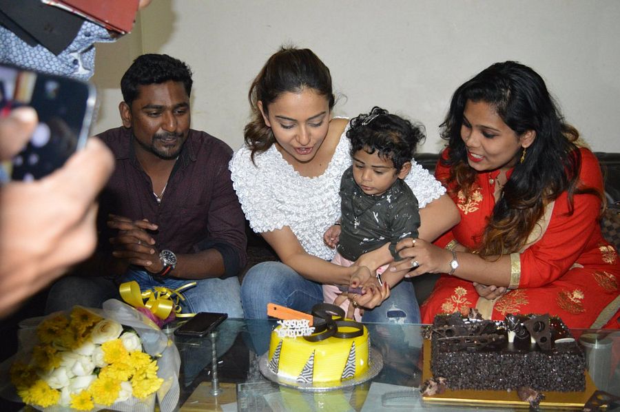 Rakul Preet Singh Birthday Celebrations Photos
