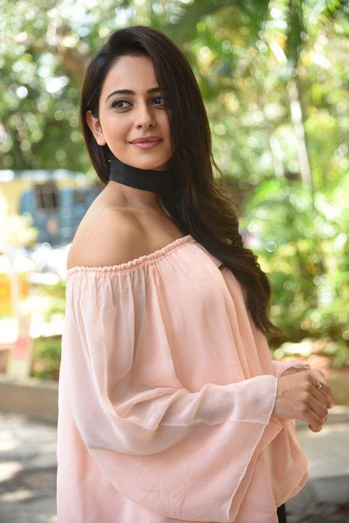 Rakul Preet Singh Latest Stills at Jaya Janaki Nayaka Success Meet