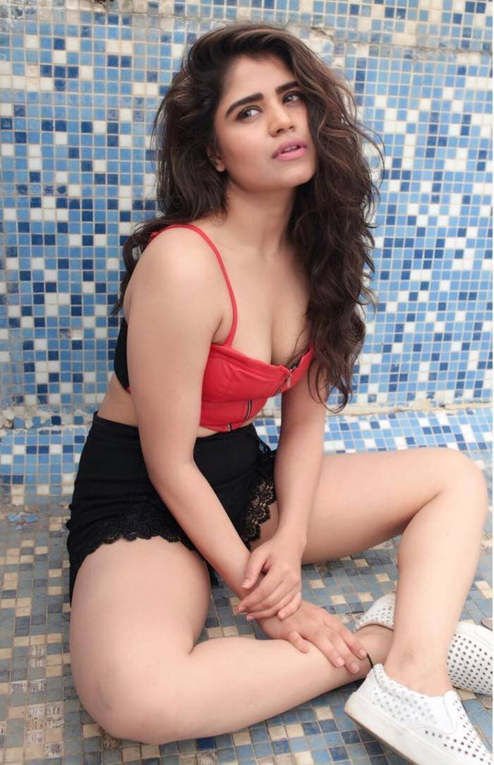 Ranjanaa Mishra Latest Hot Pics