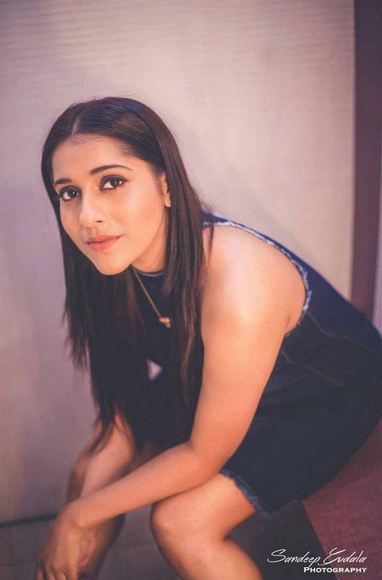 Rashmi Gautam Latest Photoshoot Pics