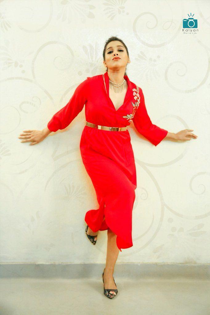 Rashmi Gautam Latest Photoshoot Stills 2018