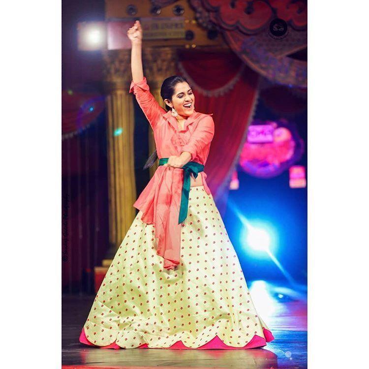 Rashmi Gautam Latest Photoshoot Stills 2018