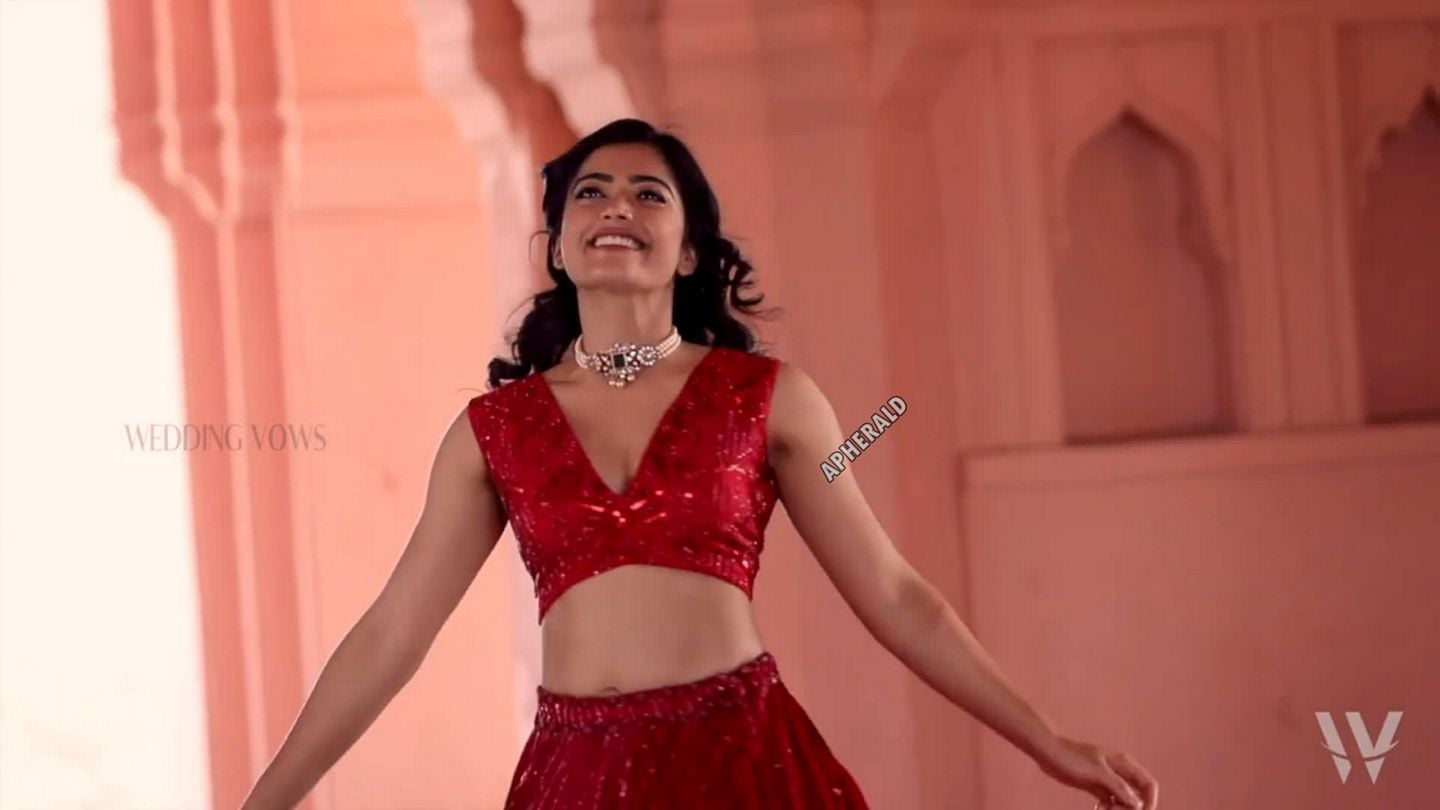 Rashmika Latest Spicy Photos