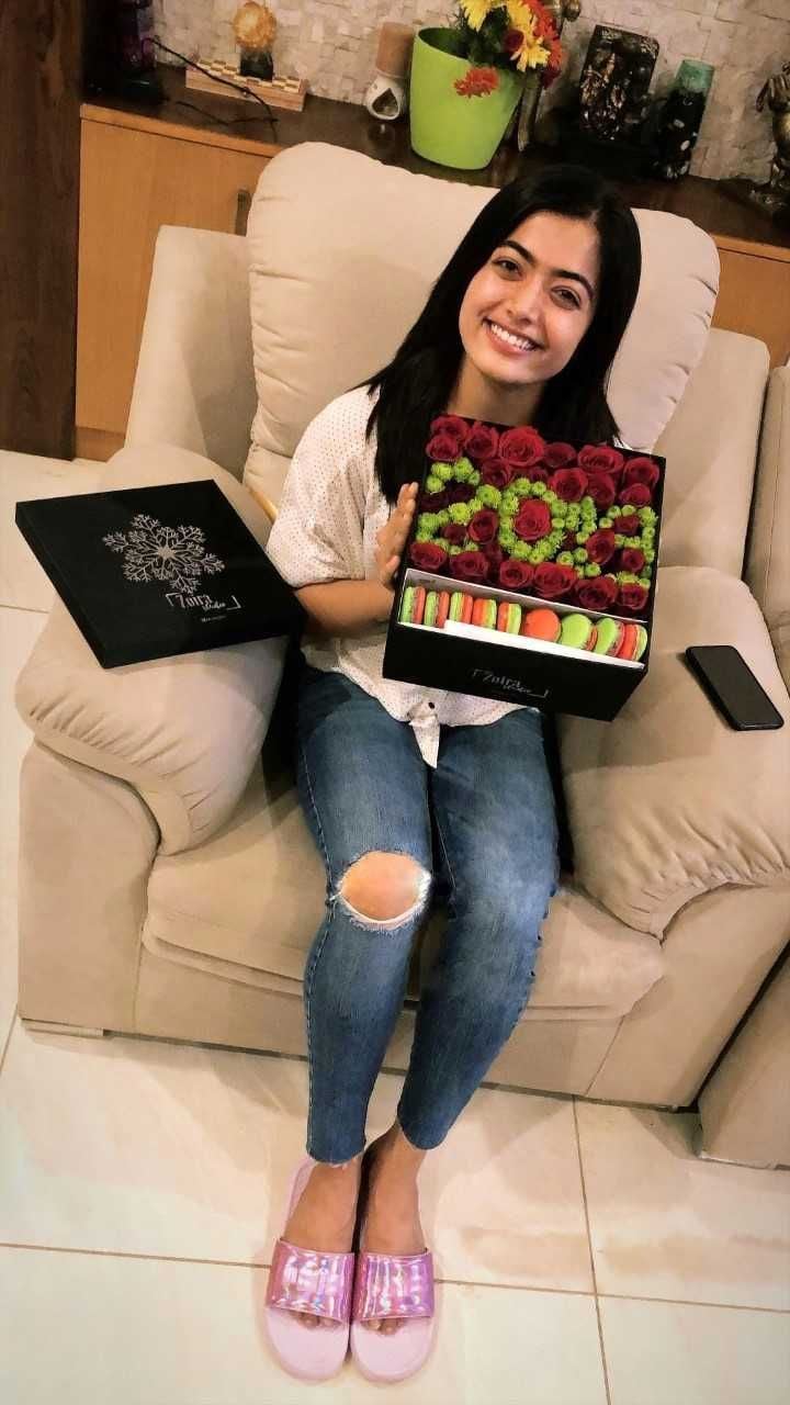 Rashmika Mandanna Latest Wallpapers