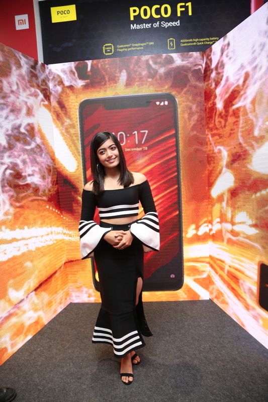 Rashmika Mandanna Launches Mobiles Store