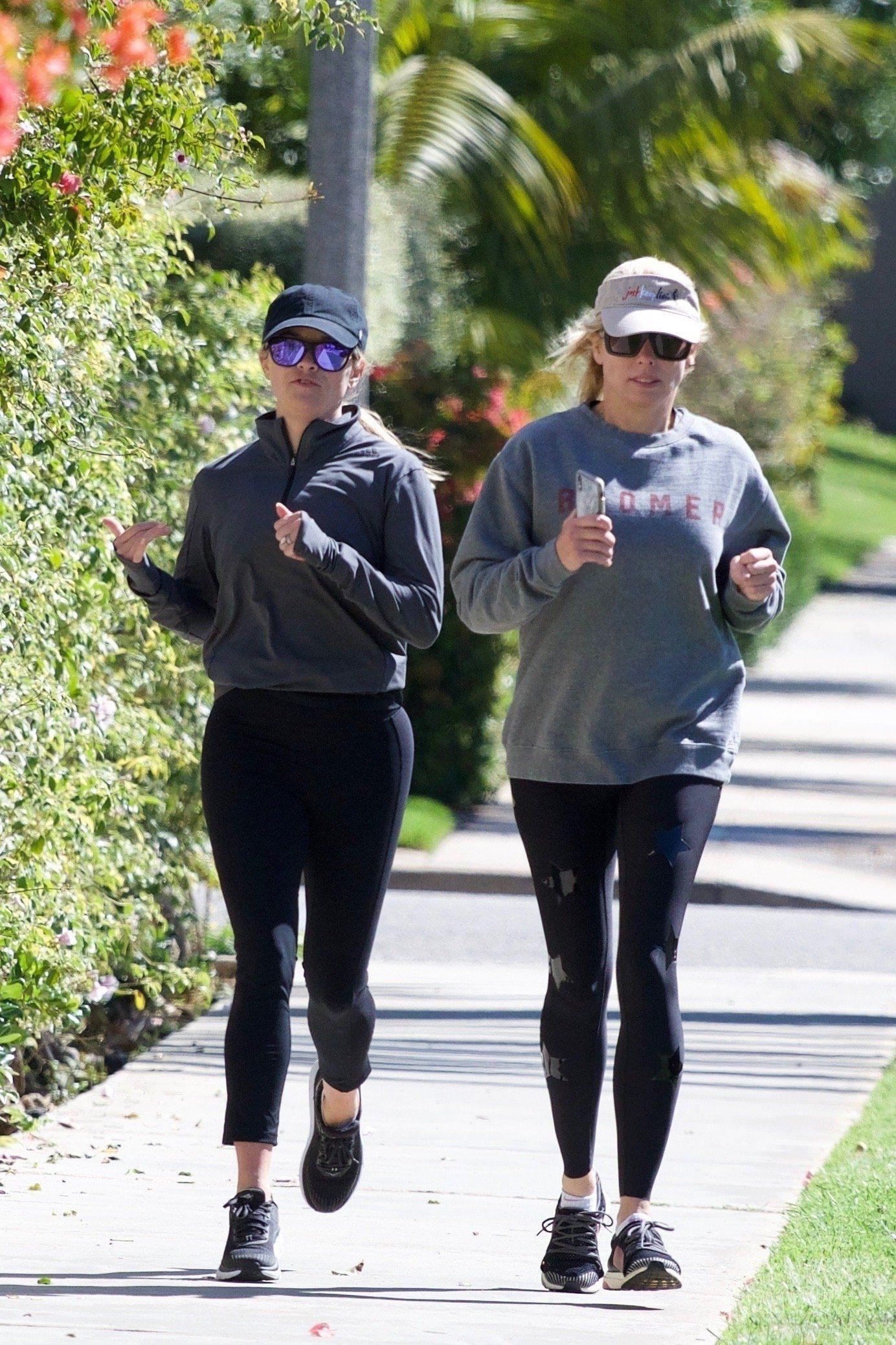 Reese Witherspoon Jogging in Brentwood