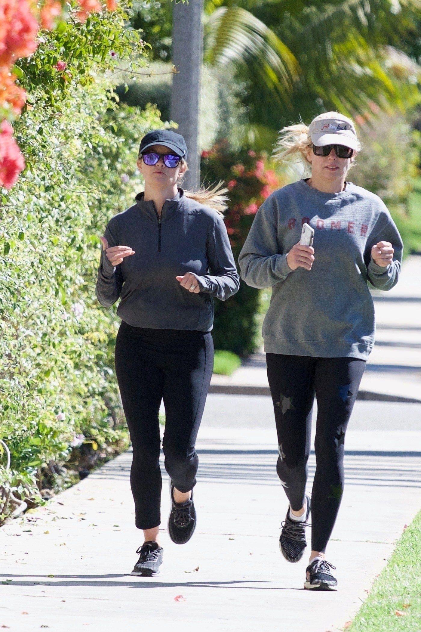 Reese Witherspoon Jogging in Brentwood