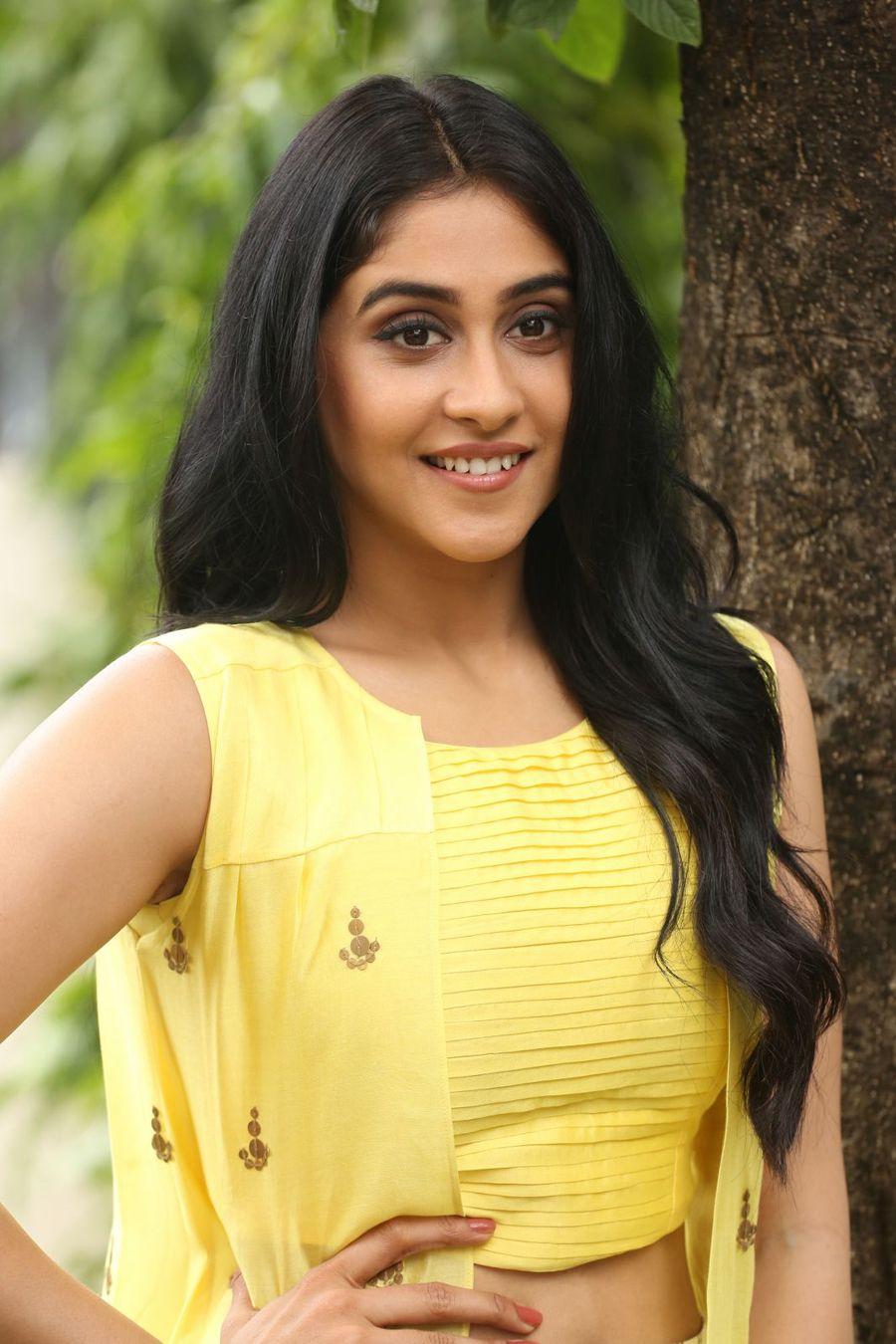 Regina Cassandra Latest Stills At Jyo Achyuthananda Press Meet