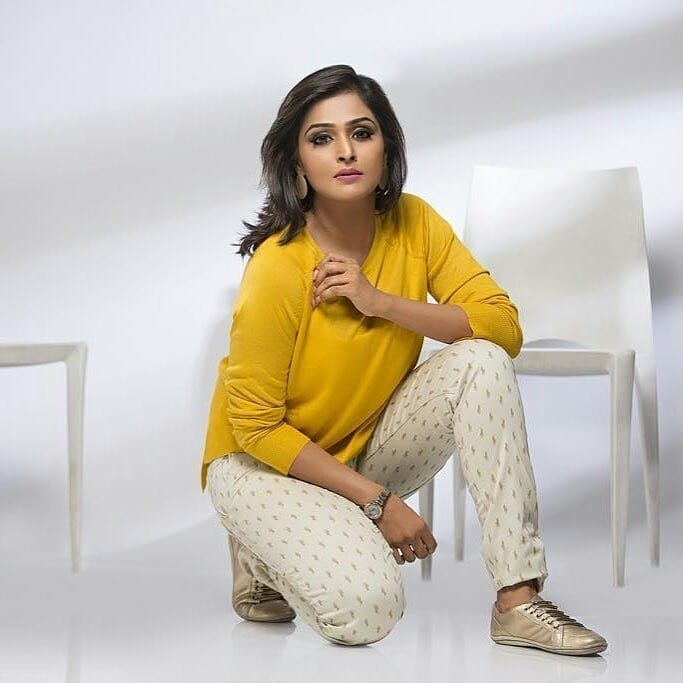 Remya Nambeesan Sizzling Photoshoot