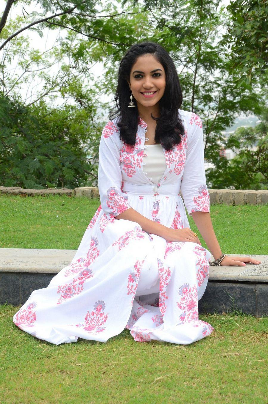 Rethu Varma Beautiful Pretty Stills