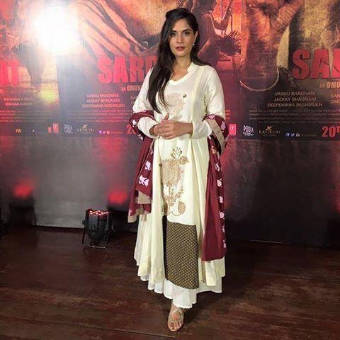 Richa Chadha Sexy Pics