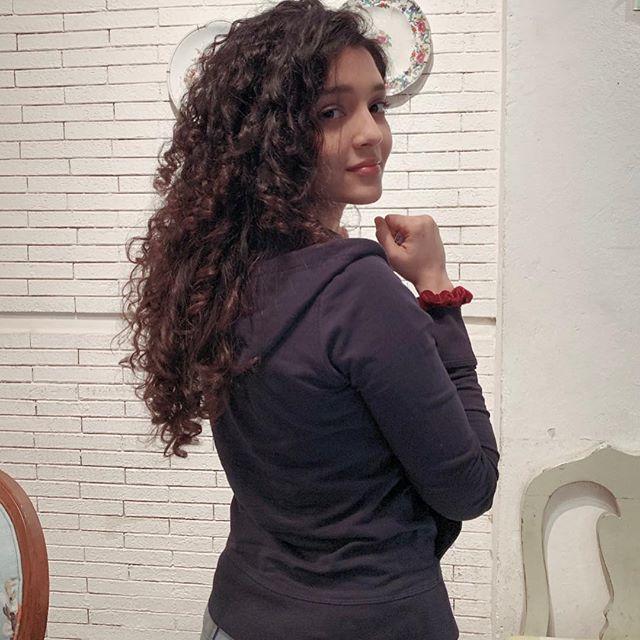 Ritika Singh Latest Images