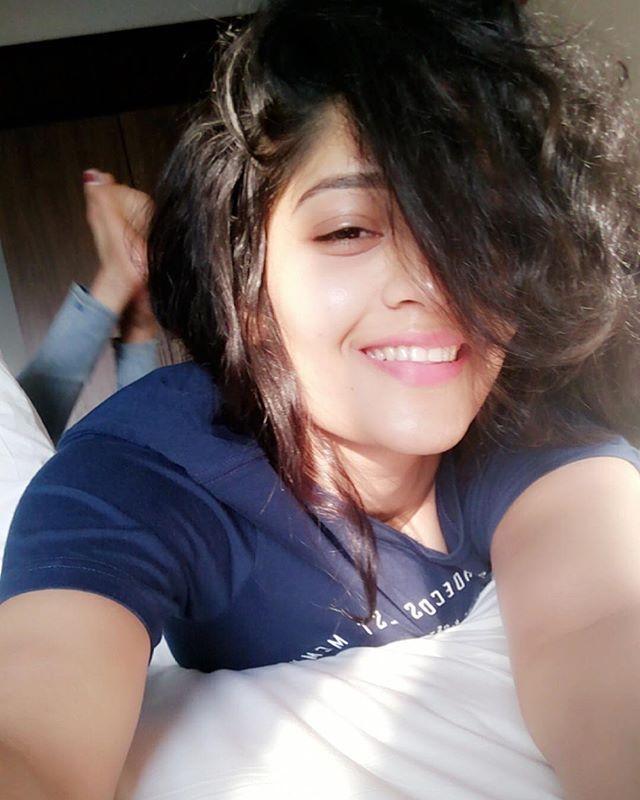 Ritika Singh Latest Unseen Hot Photoshoot Stills