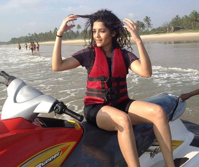 Ritika Singh Latest Unseen Hot Photoshoot Stills