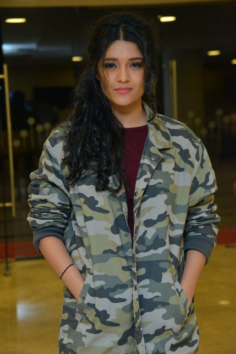 Ritika Singh Stills At Guru Theatrical Trailer Launch