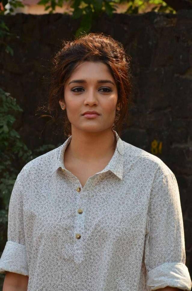 Ritika Singh Stills At Shivalinga Press Meet