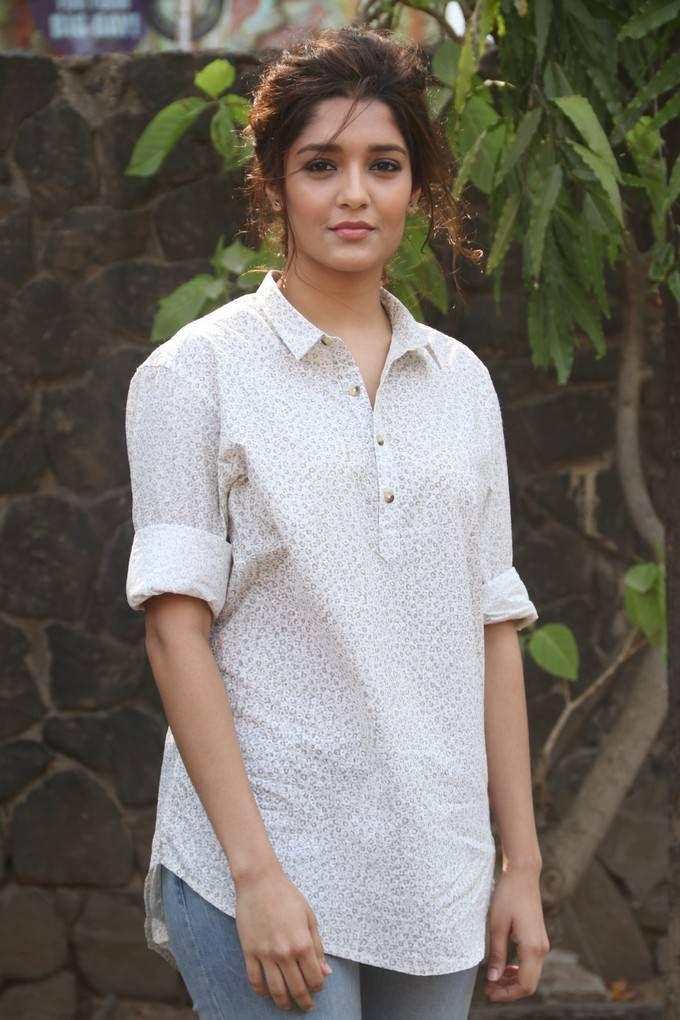 Ritika Singh Stills At Shivalinga Press Meet