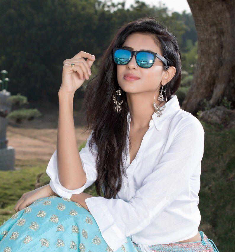 Riya Suman Latest Unseen Photoshoot Stills