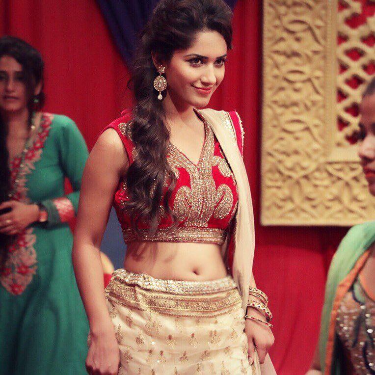 Ruhani Sharma Photos Are So Cute and Beautiful That You Can’t Skip Any