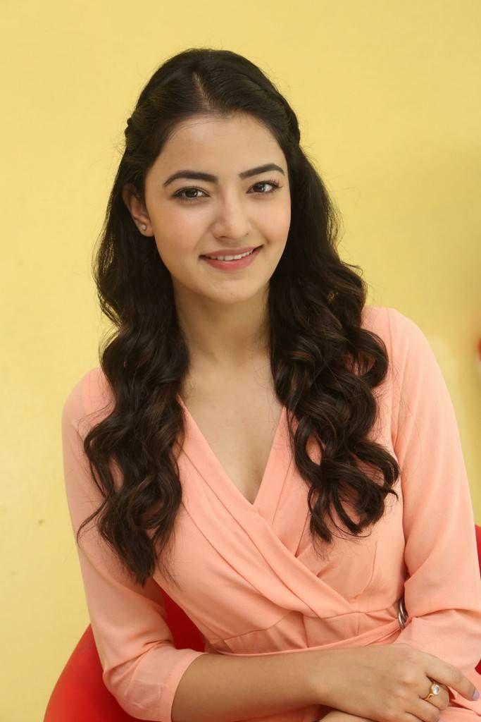 Rukshar Mir Stills At Aakatayi Movie Interview