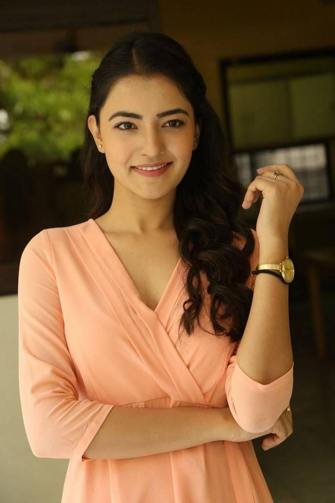 Rukshar Mir Stills At Aakatayi Movie Interview