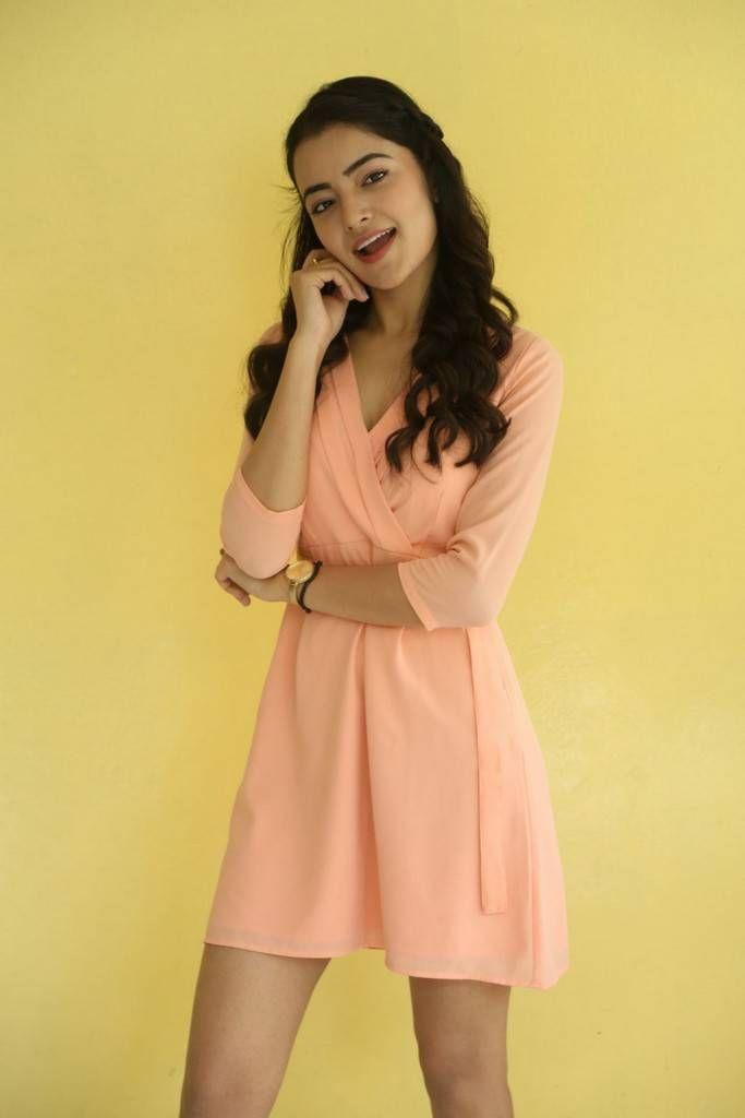 Rukshar Mir Stills At Aakatayi Movie Interview