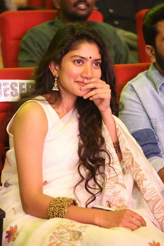 Sai Pallavi at Padi Padi Leche Manasu Pre Release Event Photos