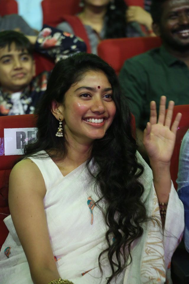 Sai Pallavi at Padi Padi Leche Manasu Pre Release Event Photos