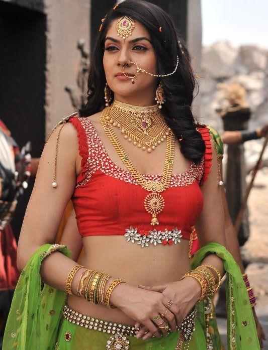 Sakshi Chaudhary Stills From Suvarna Sundari Movie