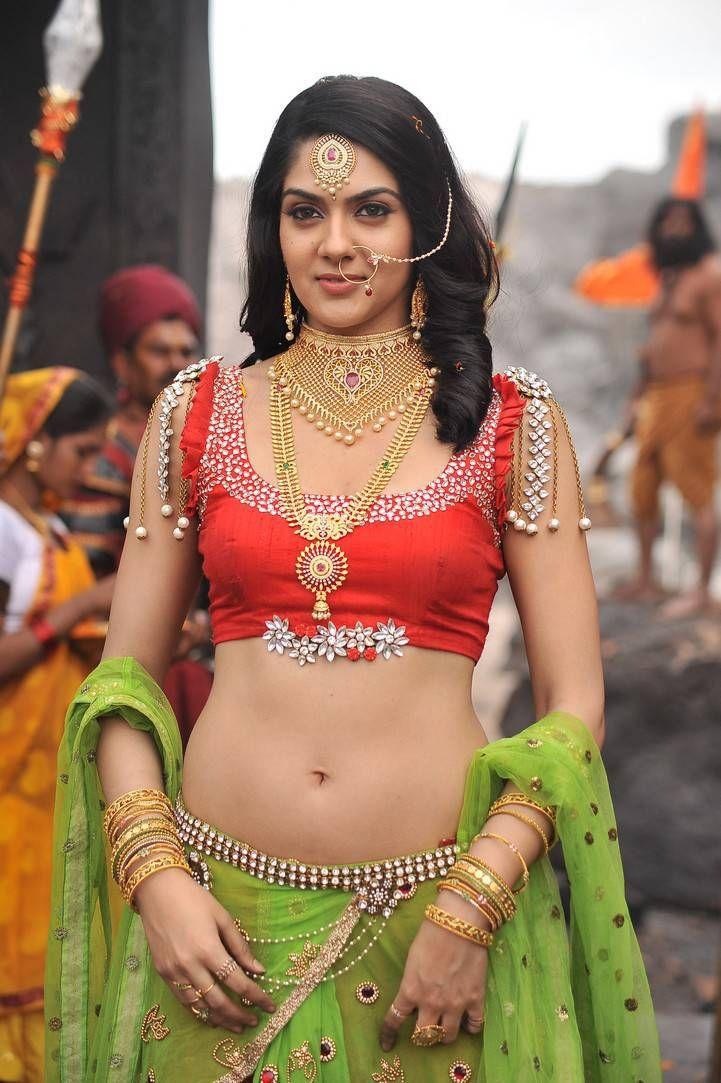 Sakshi Chaudhary Stills From Suvarna Sundari Movie