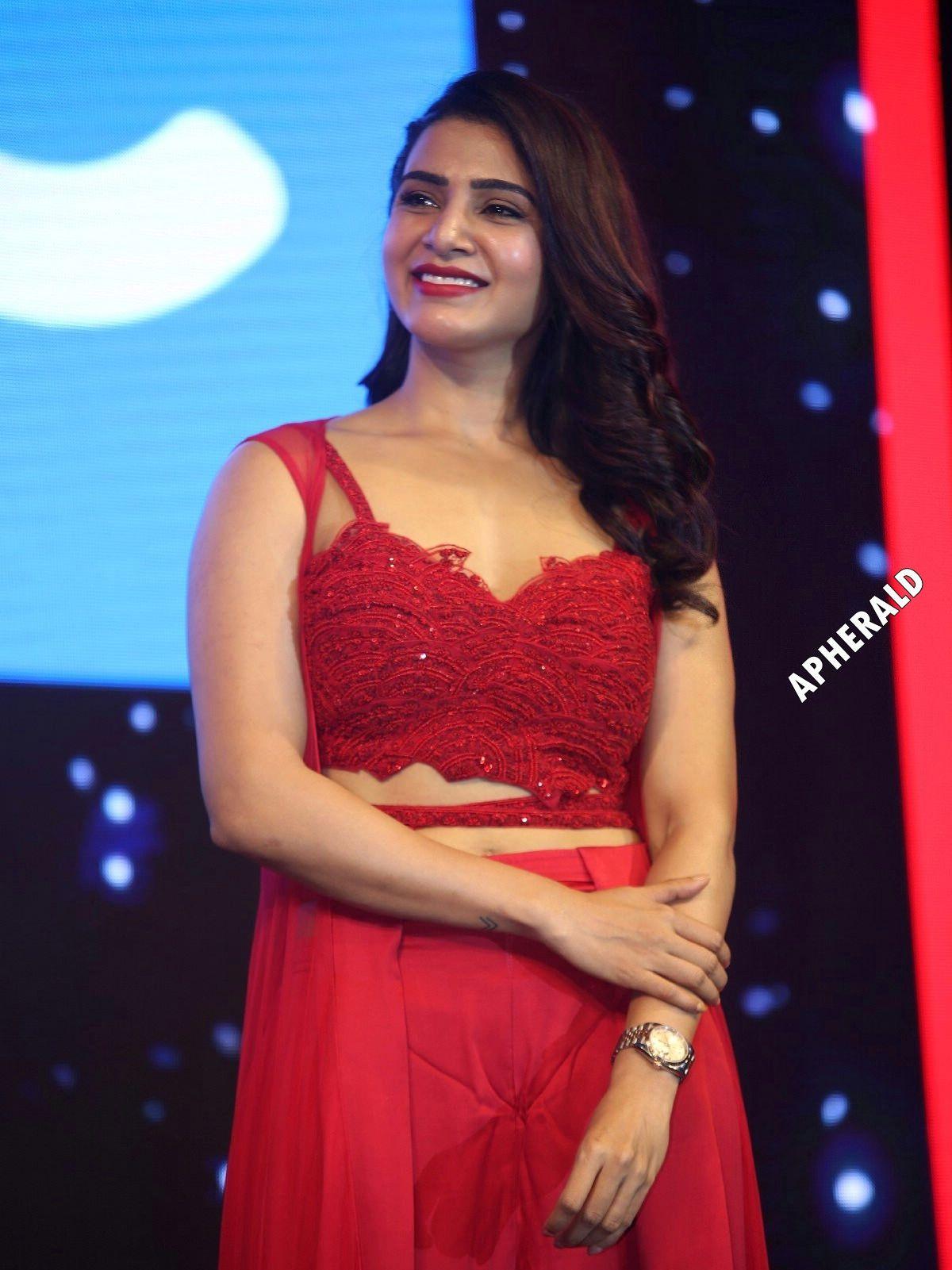 Samantha Akkineni Gorgeous Looking Photos Stills